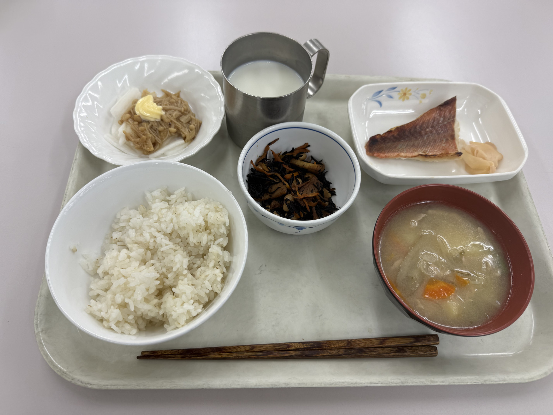 250526 給食１